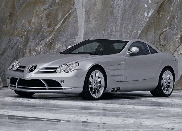 Mercedes Benz SLR McLaren